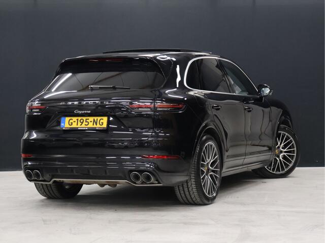Porsche CAYENNE 3.0 E-Hybrid [SPORT CHRONO, ADAPTIEVE LUCHTVERING, HEAD-UP, SOFT CLOSE, BURMESTER 3D, KEYLESS, SFEERVERLICHTING, TREKHAAK, STOELVENTILATIE, PDLS, SPORTUITLAAT, NIEUWSTAAT]