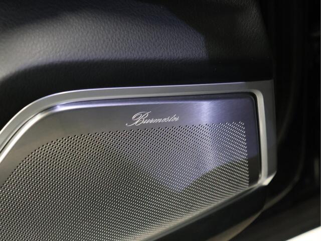 Porsche CAYENNE 3.0 E-Hybrid [SPORT CHRONO, ADAPTIEVE LUCHTVERING, HEAD-UP, SOFT CLOSE, BURMESTER 3D, KEYLESS, SFEERVERLICHTING, TREKHAAK, STOELVENTILATIE, PDLS, SPORTUITLAAT, NIEUWSTAAT]