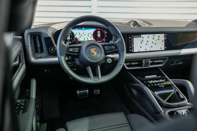 Porsche CAYENNE 3.0 E-Hybrid Panodak 360 Camera Trekhaak Luchtvering DAB+ Carplay Sportuitlaat