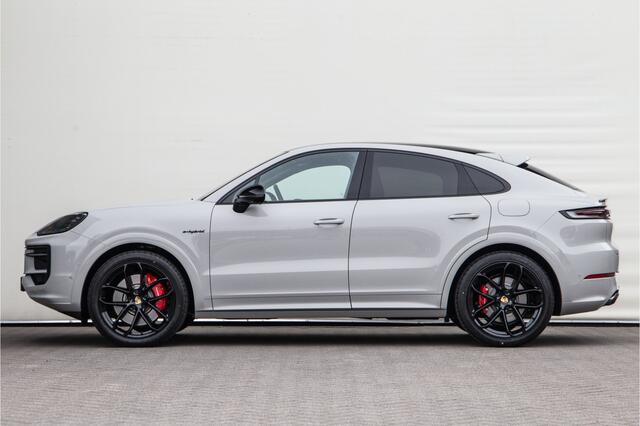 Porsche CAYENNE Coupé 3.0 S E-Hybrid 520pk Sport-Design, Bose, Sportstoelen, Passenger Display, Adaptive Cruise, 2025