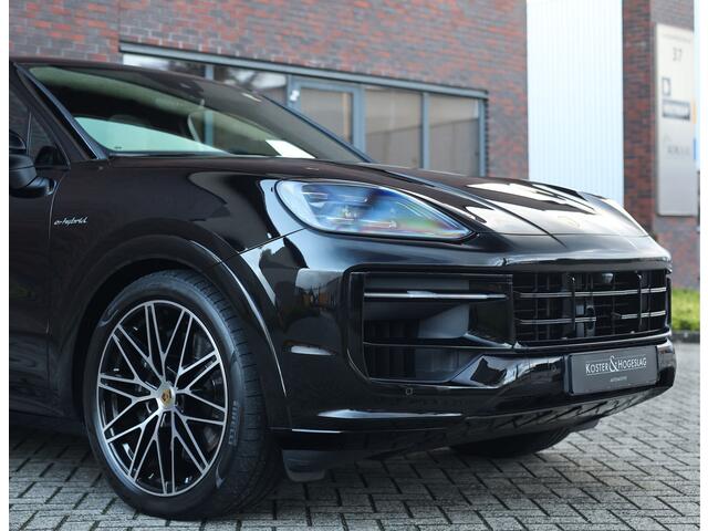 Porsche CAYENNE Coupé 3.0 E-Hybrid | Pano - HUD - Sport Chrono