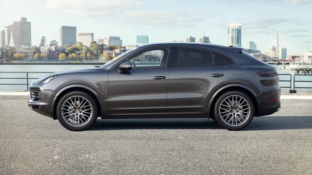 Porsche CAYENNE E-Hybrid Coupe