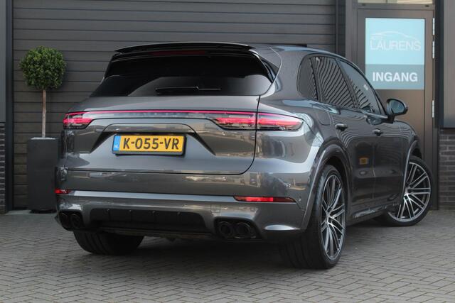 Porsche CAYENNE 4.0 Turbo S E-Hybrid | Porsche Approved | Keramisch | Luchtvering | Trekhaak