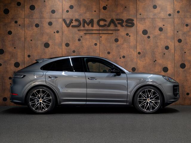 Porsche CAYENNE Coupé 3.0 E-Hybrid I Sportdesign I 18-weg I Luchtvering I Bijrijdersdisplay I
