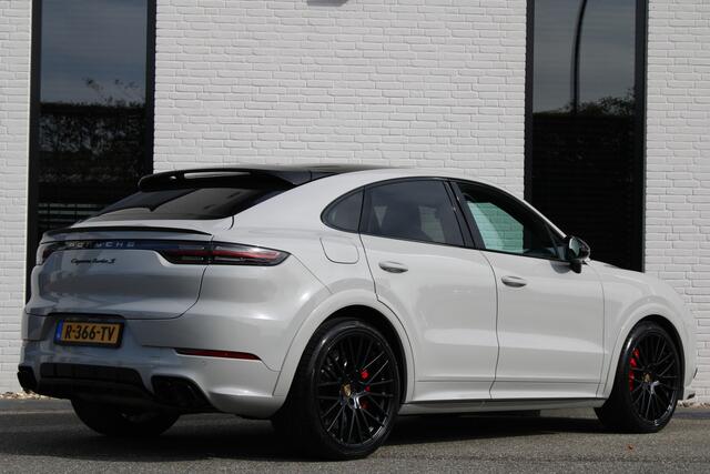 Porsche CAYENNE Coupé 4.0 Turbo S E-Hybrid / Sportdesign Pakket / Hoogglans / Krijt / Vol Opties / NIEUWSTAAT