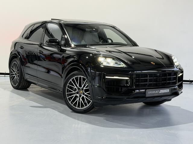 Porsche CAYENNE 3.0 E-Hybrid NWE MODEL SPORTDESIGN PANO BOSE