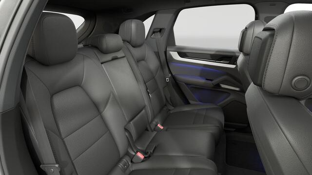 Porsche CAYENNE 3.0 E-Hybrid Sport Chrono 470pk New Model | wordt verwacht | Panoramadak | ACC | 21'' Wielen | Bose | Trekhaak |