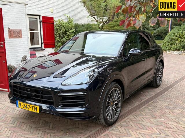 Porsche CAYENNE 3.0 E-Hybrid | 2E EIGENAAR | PANO DAK | LEDER | TREKHAAK | NL AUTO | GARANTIE TOT 2027 |