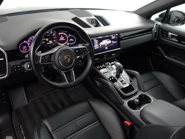 Porsche CAYENNE Coupé 3.0 E-Hybrid Sport Chrono, Panoramadak, Bose Surround Audio, Leder Interieur, Camera