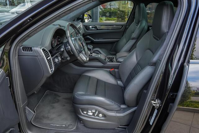 Porsche CAYENNE Coupé 441pk 2.9 S |1e eigenaar|panoramadak|sport design|Bose|memory|achteras besturing|soft close|360 camera|HUD|carbon interieur|luchtvering|Apple carplay|stoelventilatie en verwarming|