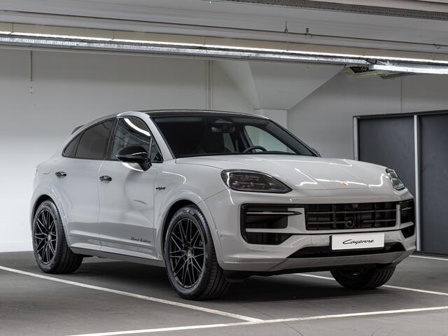 Porsche CAYENNE E-Hybrid Black Edition Coupé