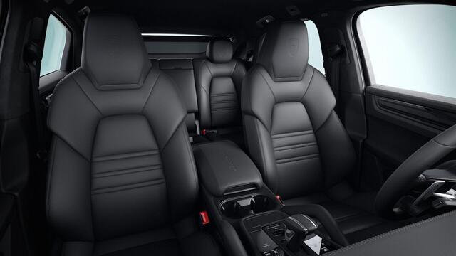 Porsche CAYENNE Coupé Turbo GT