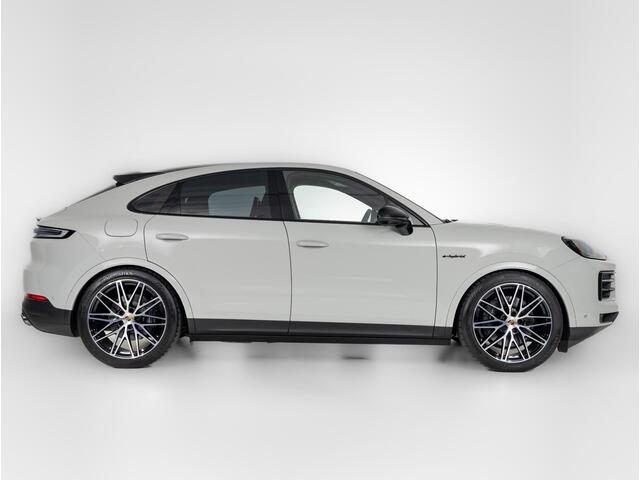 Porsche CAYENNE Coupé E-Hybrid