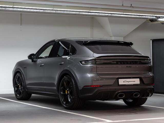 Porsche CAYENNE Turbo E-Hybrid Coupé met GT Pakket
