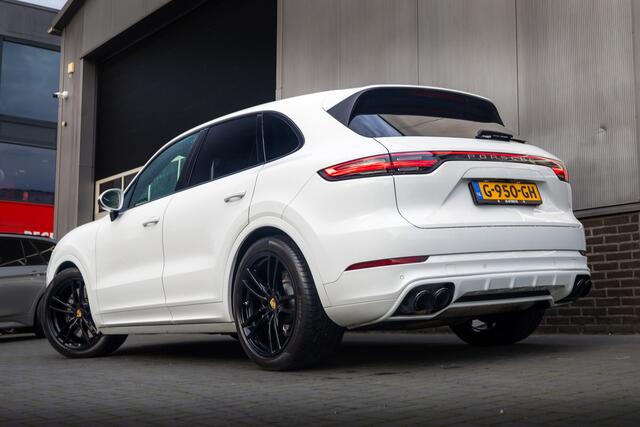 Porsche CAYENNE 3.0 V6 340 pk / Lucht-Vering/ Pano-Dak/ Keyless/ 360-Camera/ Leder/ Sport-Stoelen/ Stoel.Verw/ Led-Koplamp/ 20'' LMV