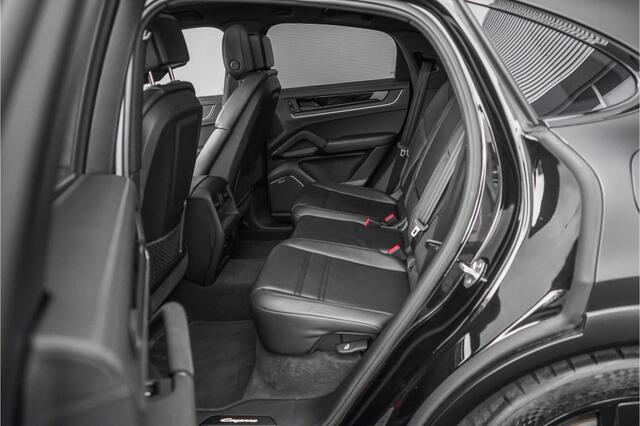 Porsche CAYENNE Coupé 3.0 E-Hybrid Sport Design Burmester Inno-Drive Trekhaak 22" 1e Eig BTW