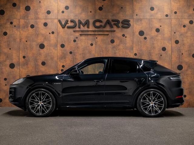 Porsche CAYENNE Coupé 3.0 E-Hybrid Black Edition | SportDesign | Achterasbest. | 18-weg | InnoDrive |