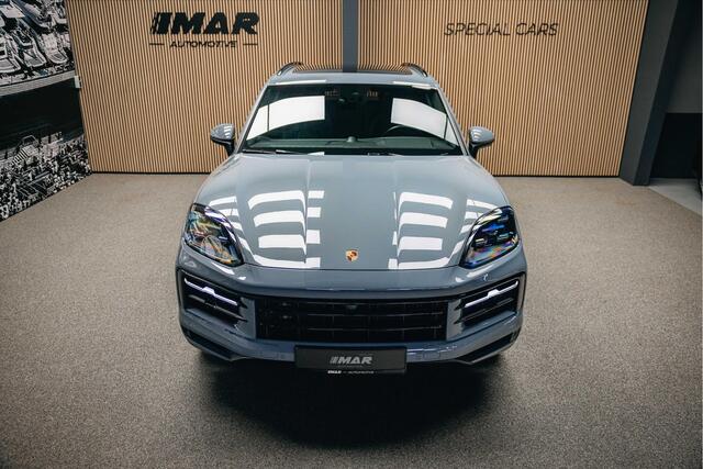 Porsche CAYENNE 3.0 E-Hybrid | Pano | stoelverwarming | Sport Chrono | 360 camera |