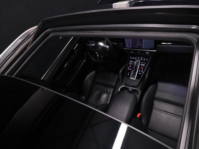 Porsche CAYENNE 3.0 E-Hybrid [LUCHTVERING, SCHUIFKANTELDAK, MEMORY SEATS, ADAPTIVE CRUISE CONTROL, APPLE CARPLAY, HUD, BOSE, 360 CAMERA, PDC V+A, CLIMATE CONTROL]