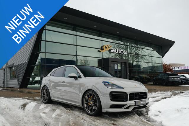 Porsche CAYENNE Coupé 3.0 E-Hybrid 462PK Krijtgrijs SportDesign Luchtvering Lightweight Package Carbon Dak 4-wielsturing NLauto