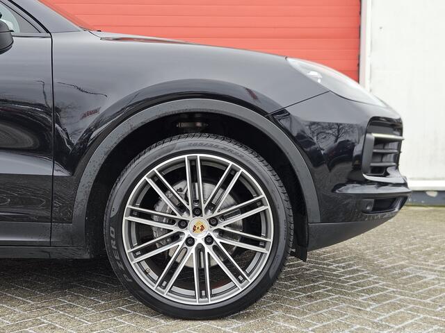 Porsche CAYENNE Coupé 3.0 E-Hybrid | Sport Chrono | Pano | NL-auto