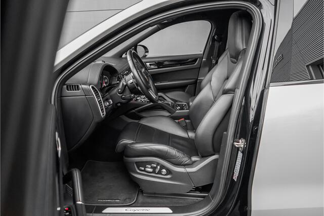 Porsche CAYENNE Coupé 3.0 E-Hybrid Sport Chrono Memory 360° 22"