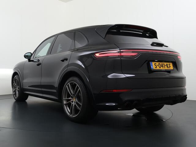 Porsche CAYENNE 4.0 GTS V8 Sport Uitlaat Dealer onderhouden Sport Chrono HUD Bose