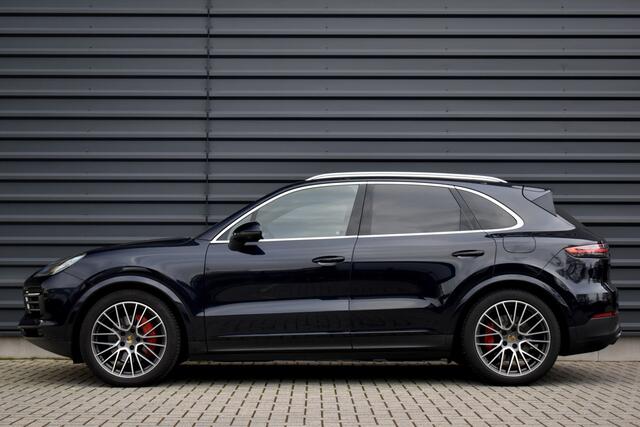 Porsche CAYENNE 3.0 E-Hybrid 462pk Sport Chrono | Pano | ACC | Matrix PDLS+ | 360 Camera | Alcantara hemel | Luchtvering |