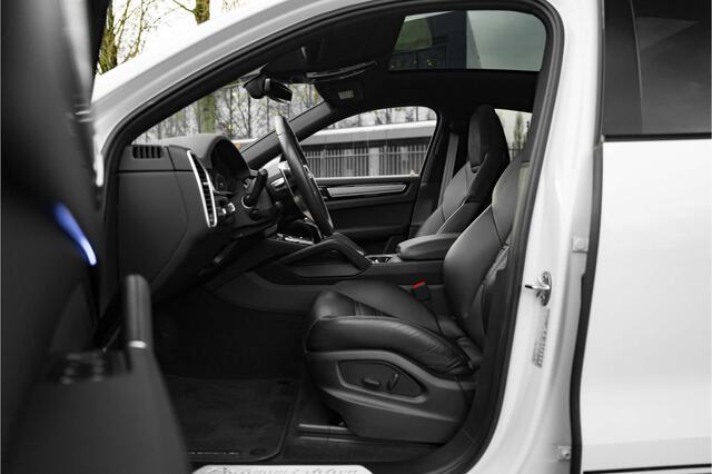 Porsche CAYENNE Coupé 3.0 E-Hybrid Platinum Edition | Luchtvering | Sport Chrono | 360 camera | Stoelen pakket met geheugenfunctie | 22"