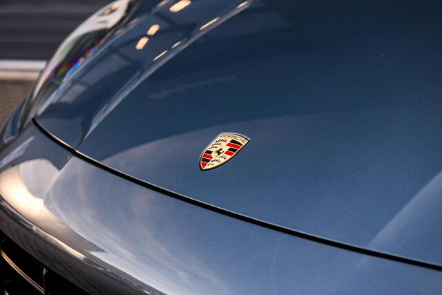 Porsche CAYENNE Turbo 4.0 V8 I PSCB I Burmester I Alcantara I VOL!