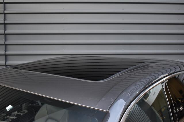 Porsche CAYENNE 3.0 E-Hybrid 470pk Sport Chrono | Panorama | Matrix | ACC | 21'' Wielen | Bose | Trekhaak | Orig. NL |