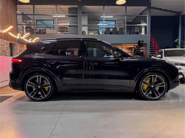 Porsche CAYENNE 4.0 Turbo, Burmester, Keramisch, Pano, 22", Softclose, Trekhaak.