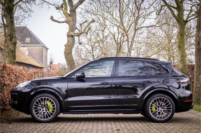 Porsche CAYENNE 3.0 E-Hybrid Massage Vierwielbesturing Soft Close Matrix Stoelventilatie