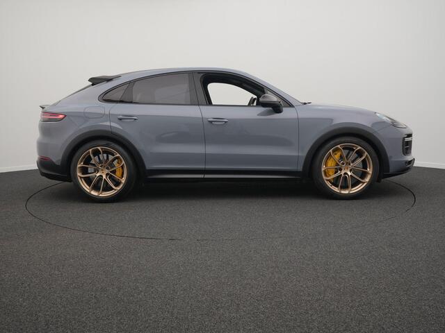 Porsche CAYENNE Coupé Turbo GT