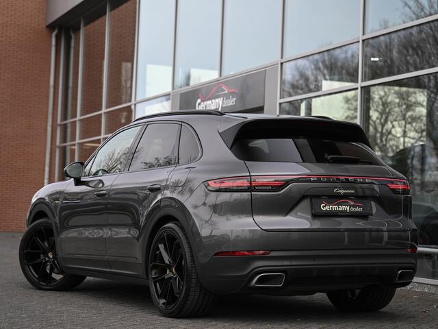 Porsche CAYENNE 3.0 E-Hybrid Lucht Pano Zetels 22-inch 360-Cam Sport-Chrono Tr.Haak M-Led