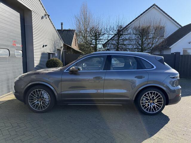 Porsche CAYENNE 2.9 S Platinum Edition | Panoramadak | 360* Camera | Head-Up Display | Softclose | Bose | Elektrische Trekhaak |