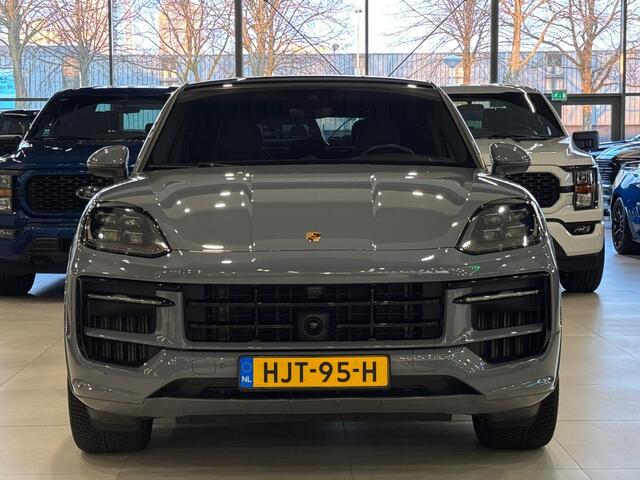 Porsche CAYENNE Coupé 3.0 E-Hybrid Sport design / ACC / 360 Camera / PANO / NW MOEL