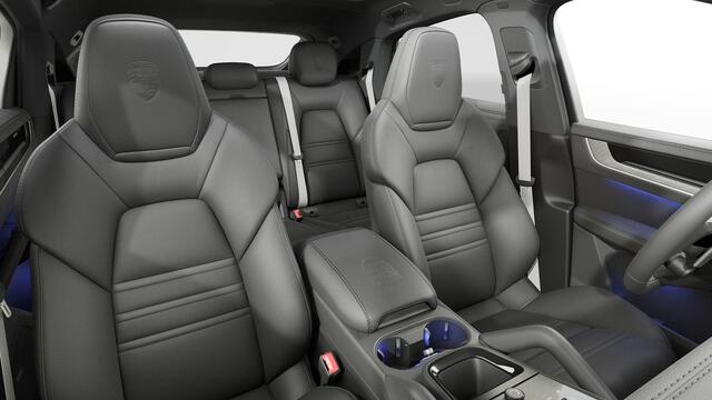 Porsche CAYENNE Coupé E-Hybrid Black Edition