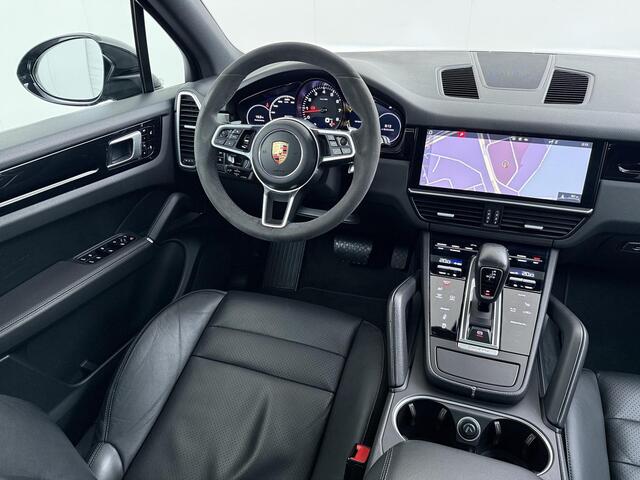 Porsche CAYENNE 3.0 Panoramadak Trekhaak 360 Camera Bose Luchtvering