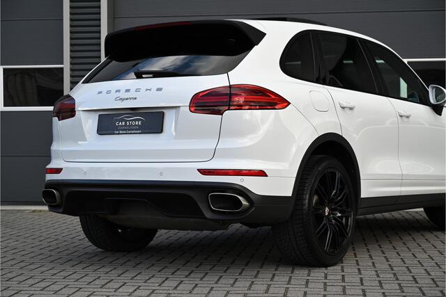 Porsche CAYENNE 3.0 D PLATINUM EDITION / PANORAMA DAK / LEDER / CAMERA / LED / BLIND SPOT / 21"