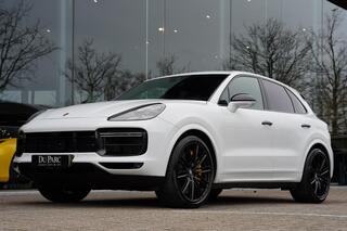 porsche-cayenne-4.0-turbo-s-e-hybri