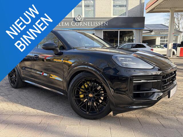 Porsche CAYENNE Coupé 3.0 E-Hybrid Pano Trekhaak NL Auto Sport Chrono
