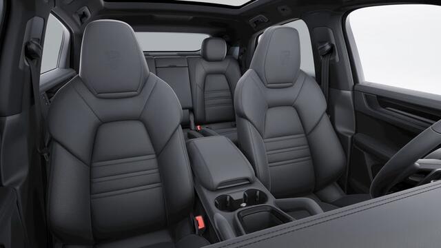 Porsche CAYENNE S E-Hybrid Black Edition Coupé