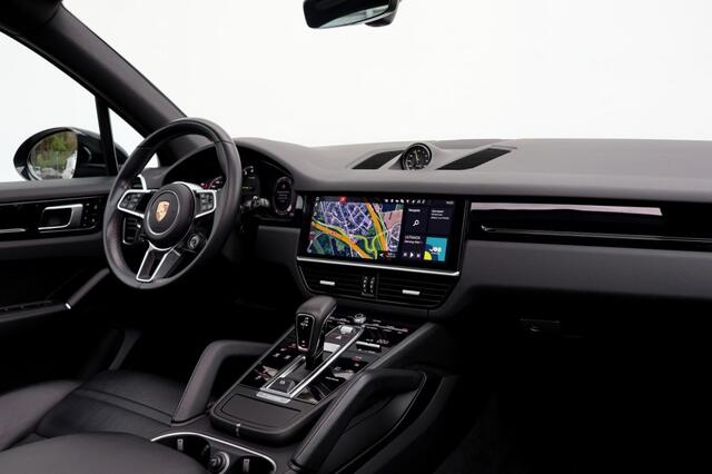 Porsche CAYENNE 3.0 E-Hybrid - 462 pk **Sport Chrono Plus / Pano / BOSE