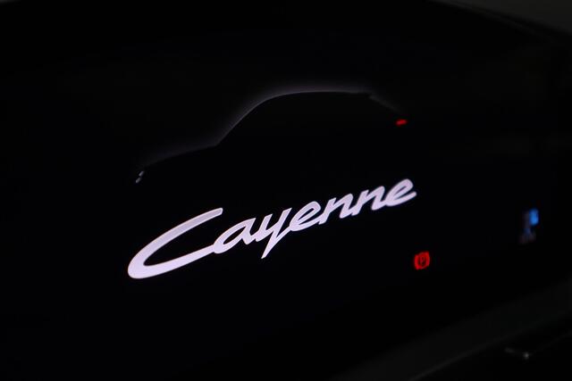 Porsche CAYENNE Coupé 3.0 E-Hybrid Sport Chrono Keless Go ACC Memory