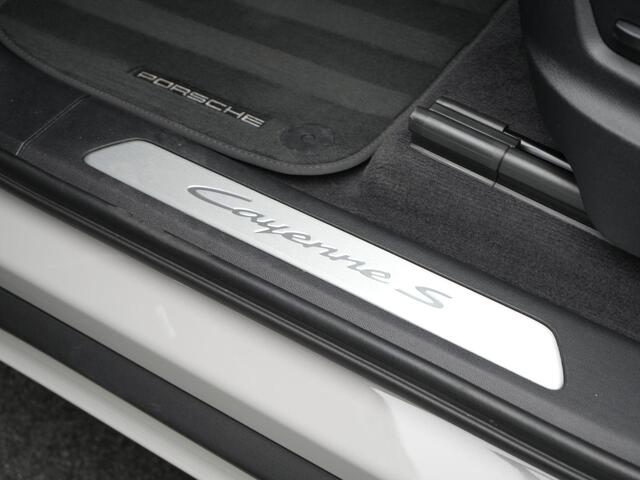 Porsche CAYENNE S E-Hybrid Coupé