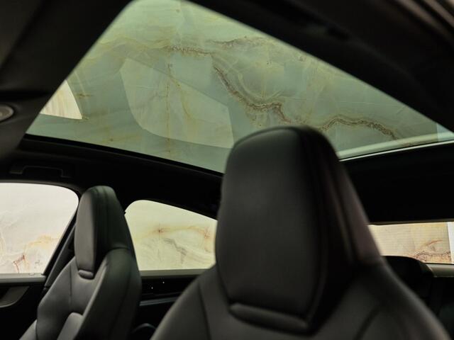 Porsche CAYENNE Coupé 3.0 E-Hybrid, PPF Front, SportDesign, 22", tr.haak, Bose, luchtv., memory, ACC, privacy