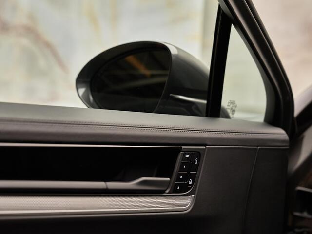 Porsche CAYENNE Coupé 3.0 E-Hybrid, PPF Front, SportDesign, 22", tr.haak, Bose, luchtv., memory, ACC, privacy