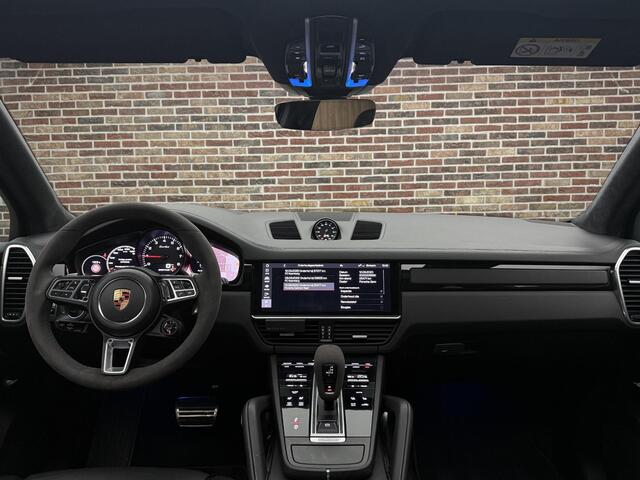 Porsche CAYENNE 4.0 Turbo Panorama headup Sport Chrono Memory