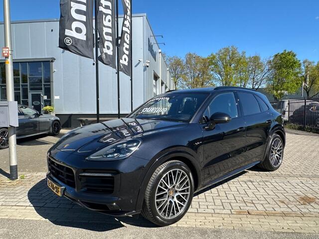Porsche CAYENNE 3.0 E-Hybrid 2021 BTW *NL auto *Pano *Adaptive *Head-up *Burmester